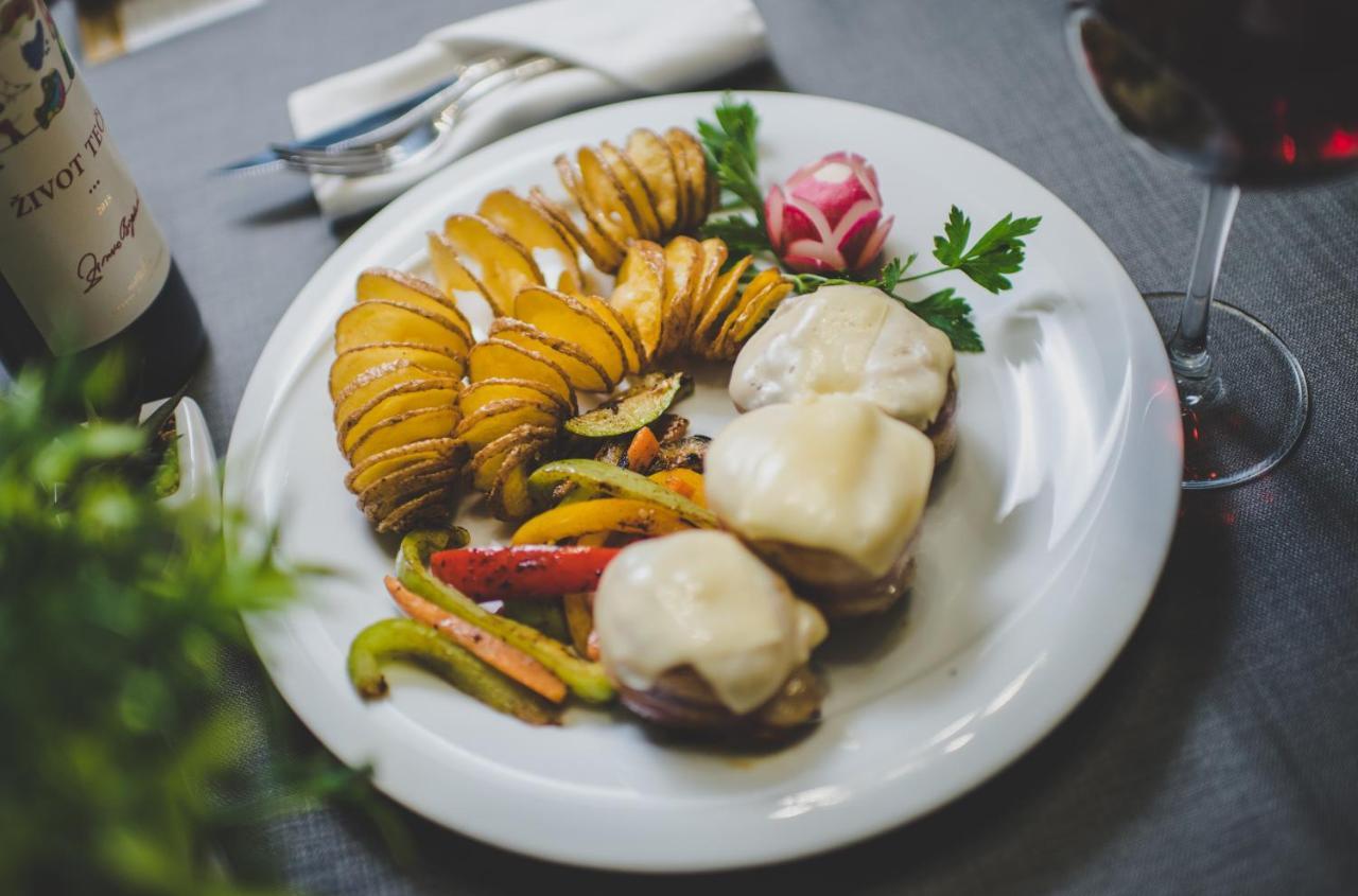 Hotel River Bijeljina Ngoại thất bức ảnh