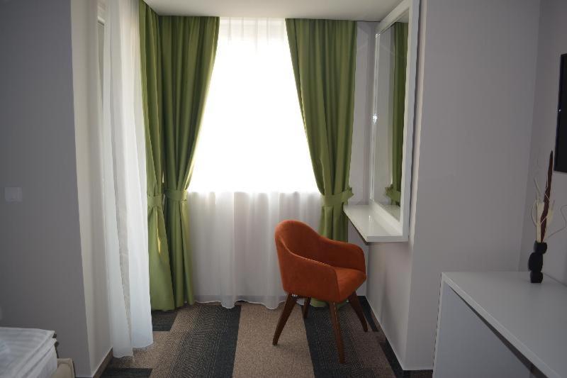 Hotel River Bijeljina Phòng bức ảnh